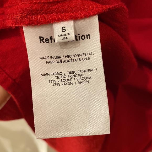 Reformation mini summer dress with side slit - Picture 5 of 5